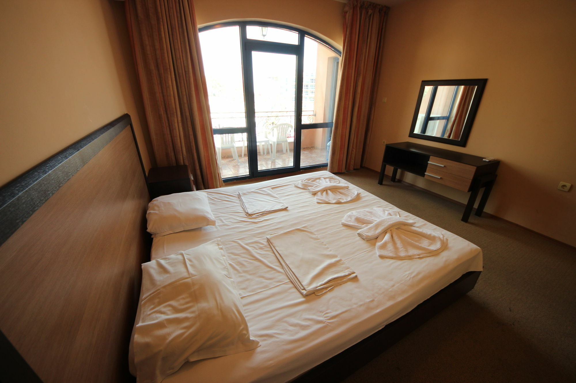 Menada Villa Bonita Apartments Сонячний Берег Екстер'єр фото