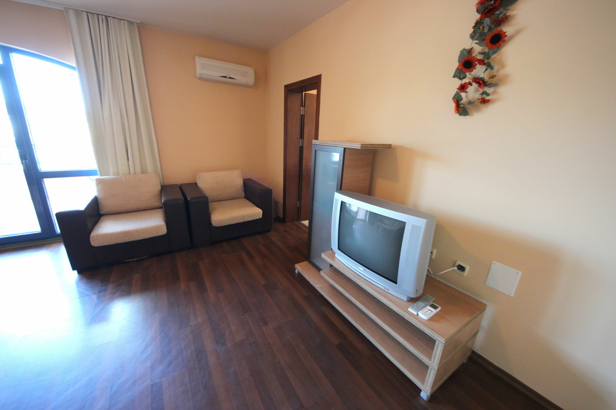 Menada Villa Bonita Apartments Сонячний Берег Екстер'єр фото